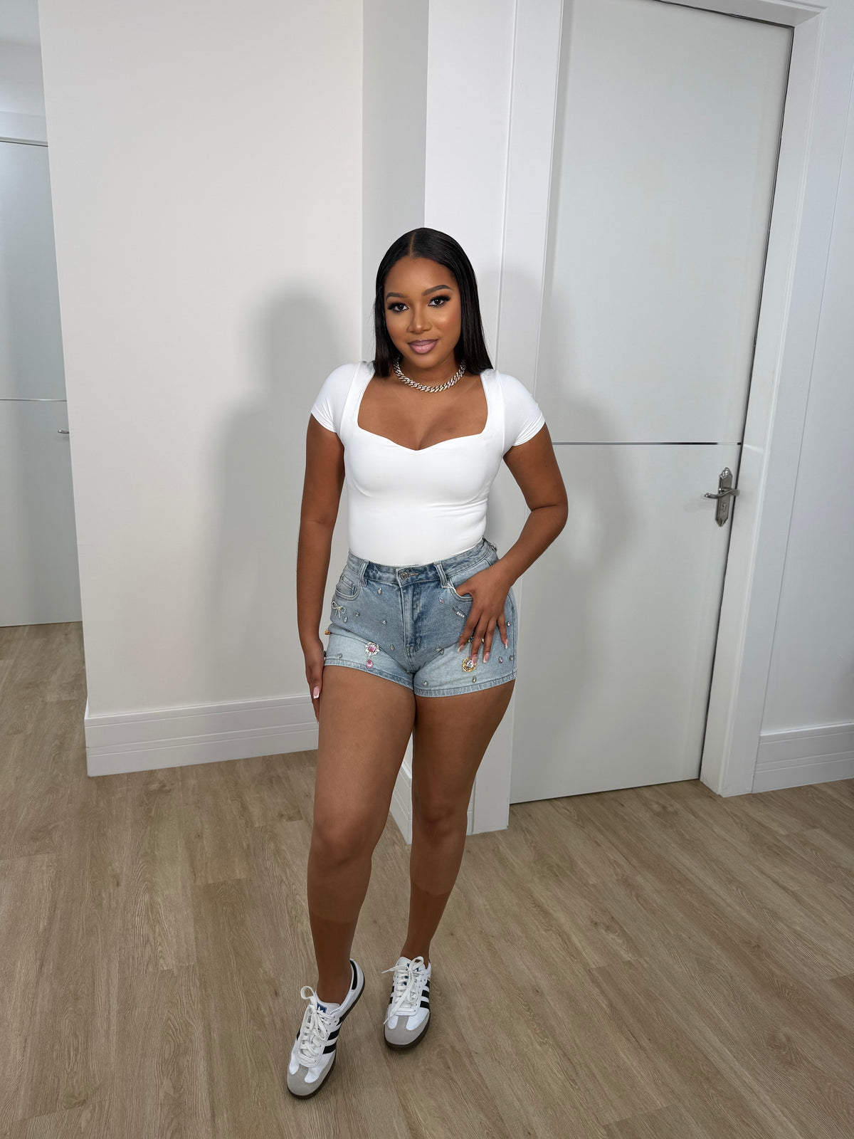 Jewel crush denim shorts